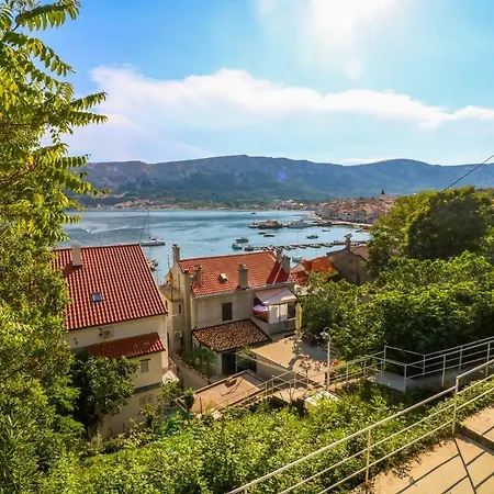 Andrea Apartman *